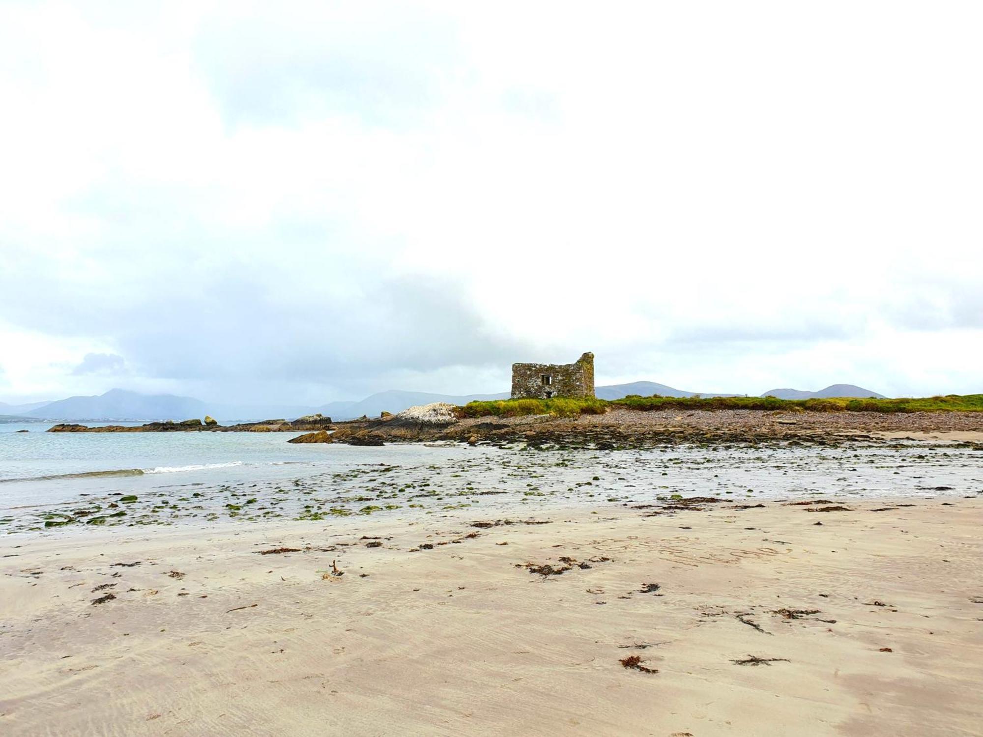 Shore Cottage - Cosy Comfort At The Sea Knights Town Esterno foto